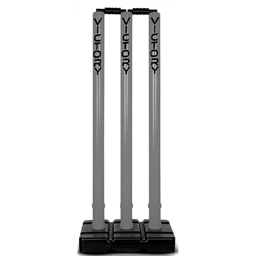 Wickets (stumps & bails)